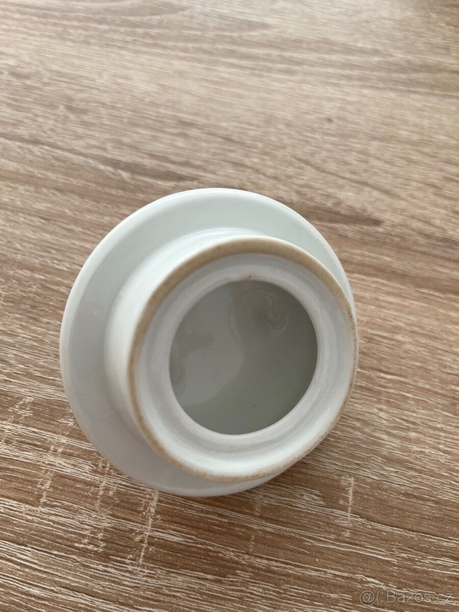 Šálek s podšálkem - 5