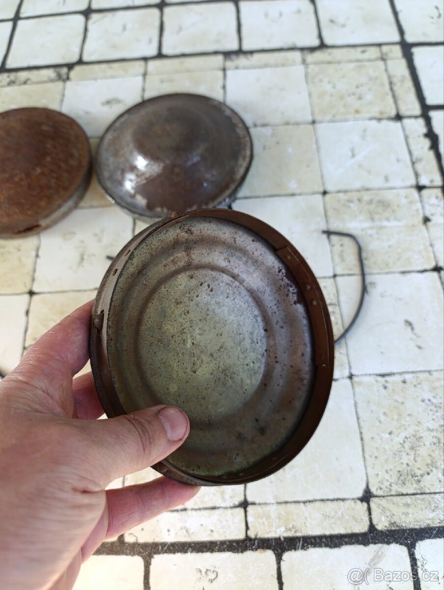 Plechové poklice Peugeot 202 - 5