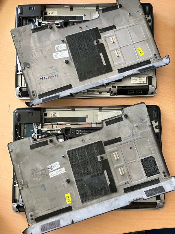 DELL Latitude E6440 - 2 x na díly, pěkné chasis + díly - 5