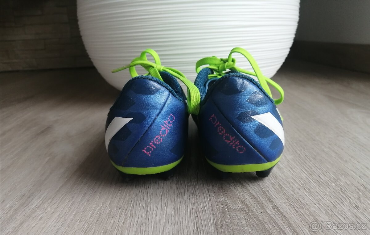 KOPAČKY A SANDÁLY - 5