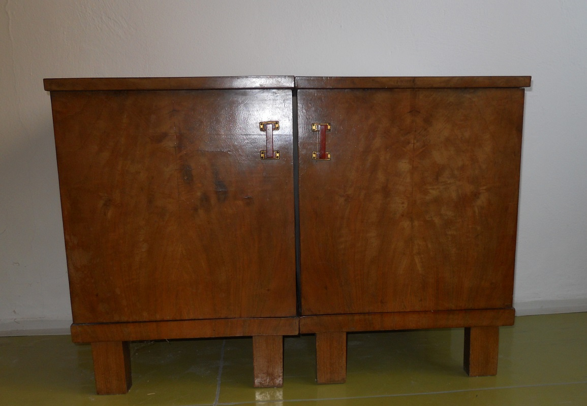 Dva noční stolky - 5