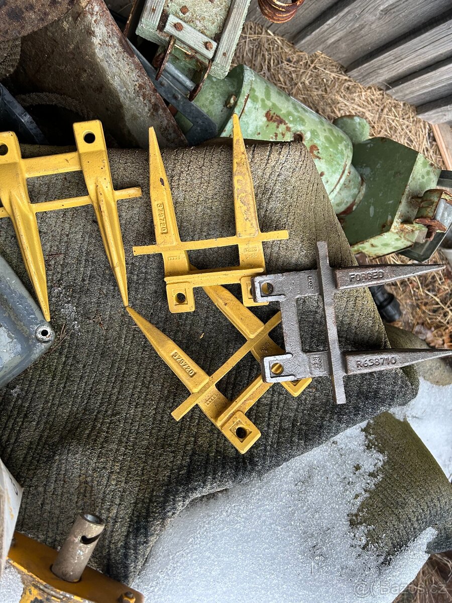 KOMBAJN SAMPO,JD, masei, - 5