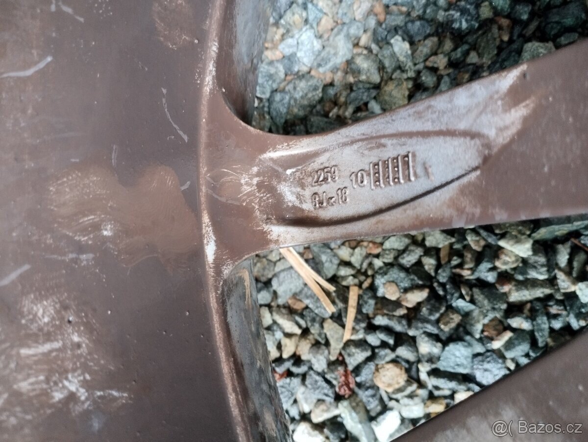 Peugeot litá kola zimní pneu 235/45R18 - 5