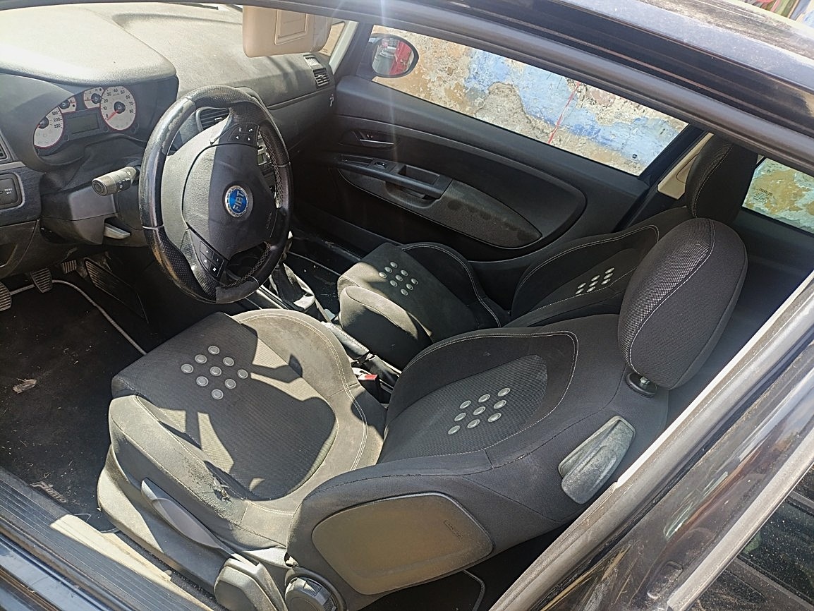 Fiat Grande Punto 1.4- 16V benzin -70kW - Sport -prodám ND - 5