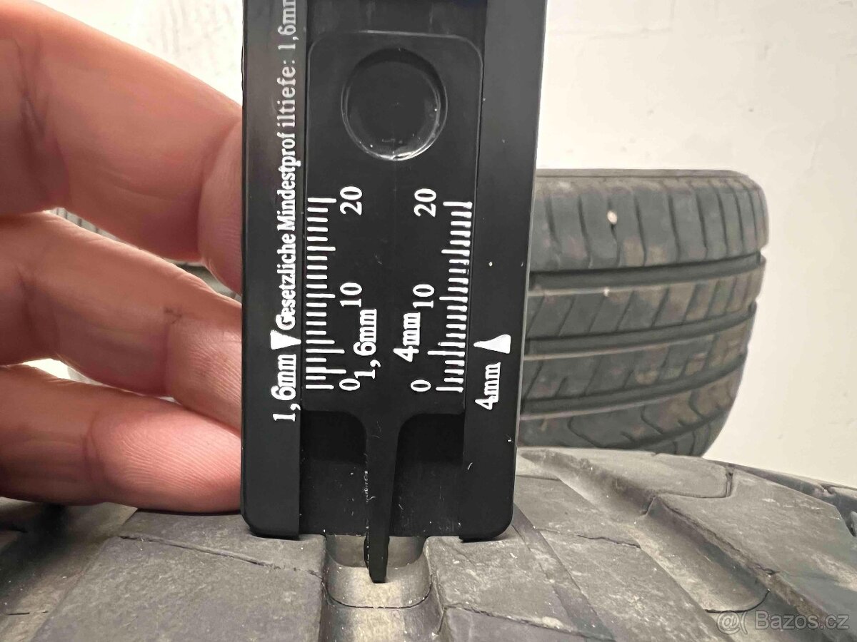 Letní pneu - Pirelli Cinturato P7 - 235/45 R18 94W - 5