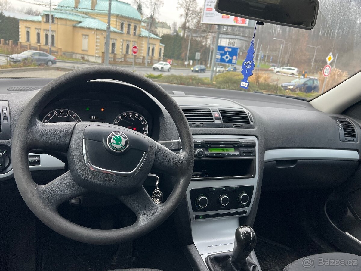 Prodám Škoda Octavie 1.9 TDi 77KW R.V 2009 - 5