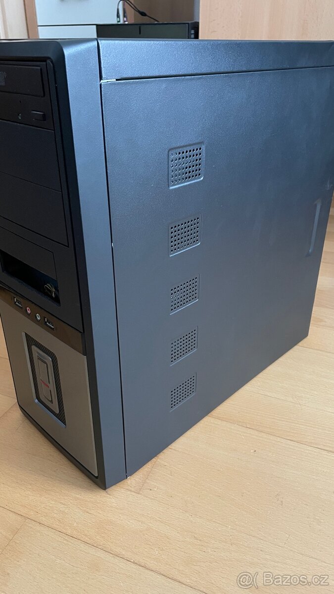 Skříň miditower se zdrojem, pěkný stav - 5