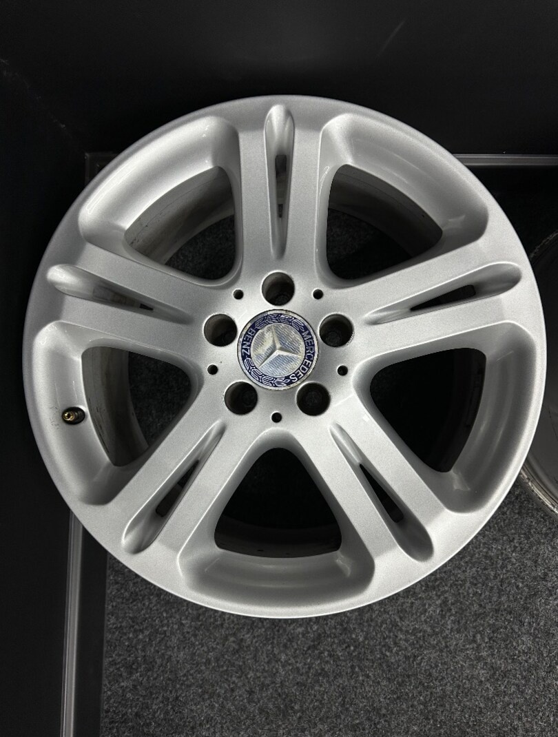 Alu Mercedes 5x112 17” A2114013602 - 5