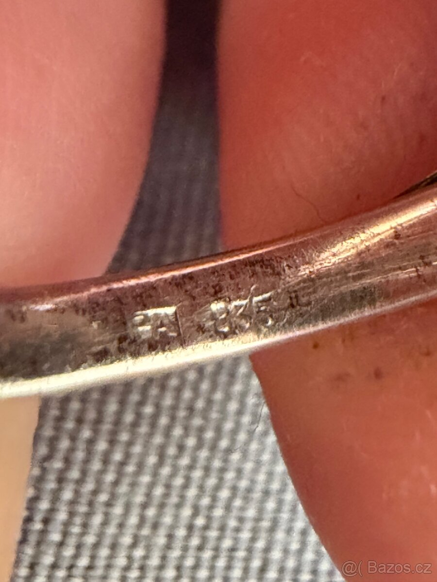 Stříbrný prsten - 5