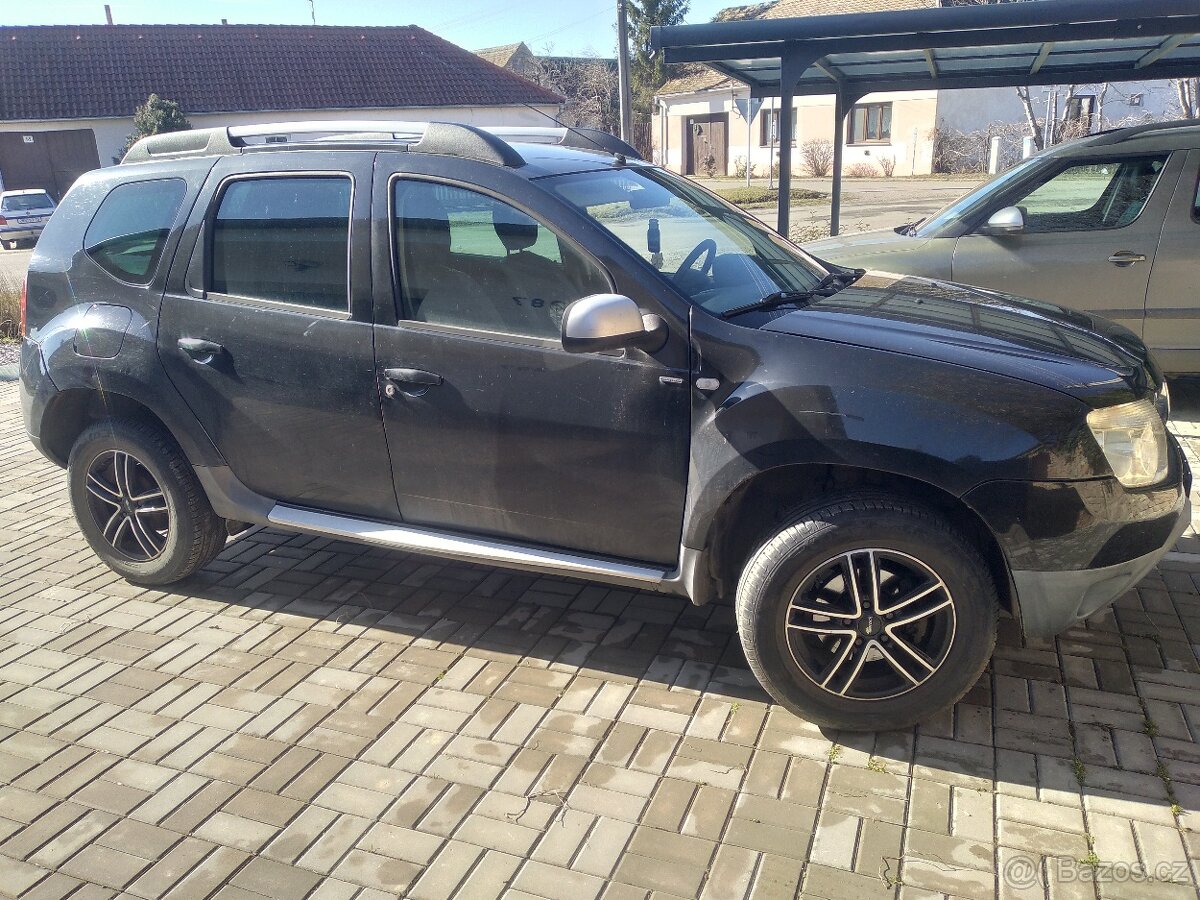 Prodám dacia dastr - 5