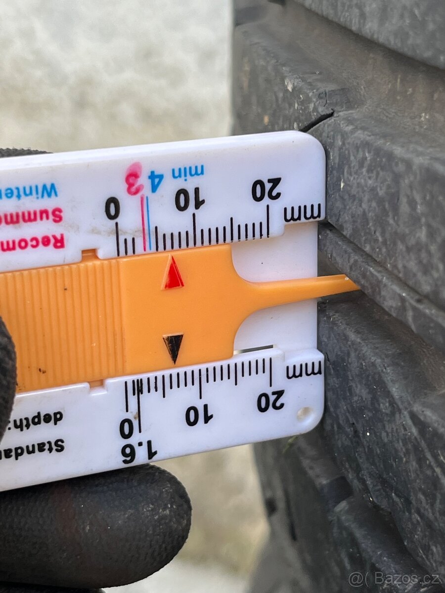 Letné pneu na diskoch 195/55 R15 - 5