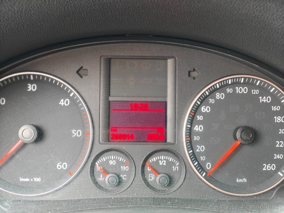 Volkswagen Golf 5 - 5