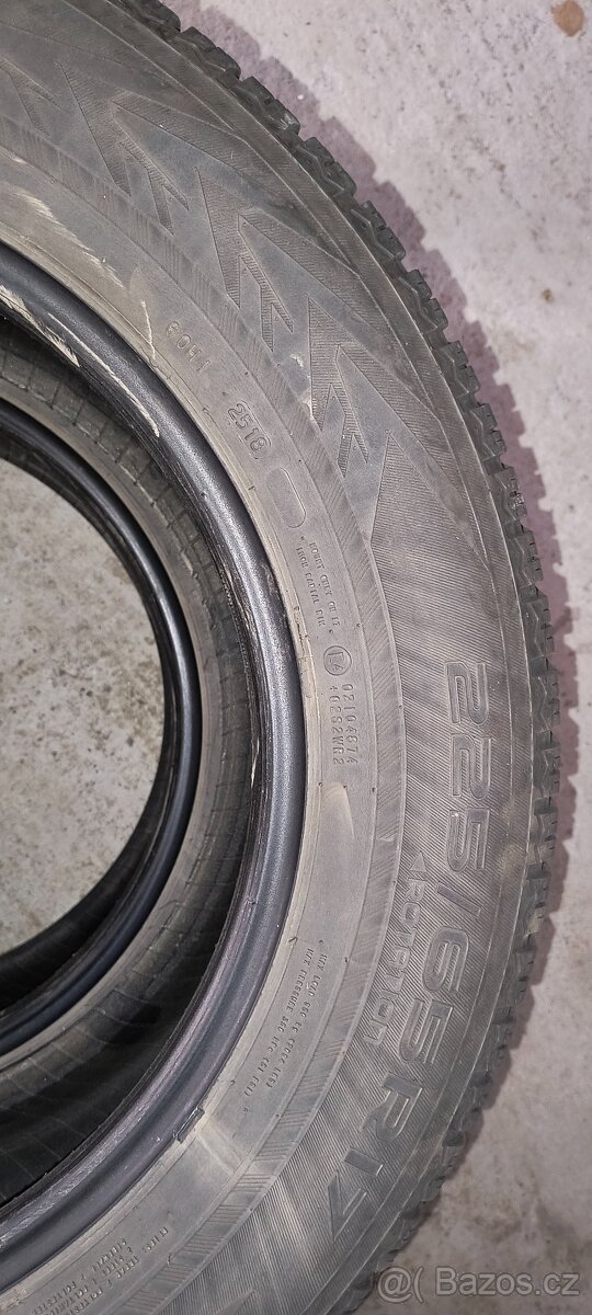 Nokian 226/65r17 - 5
