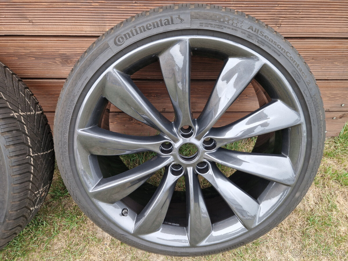 Tesla Turbíny 245/35 R21 - 5