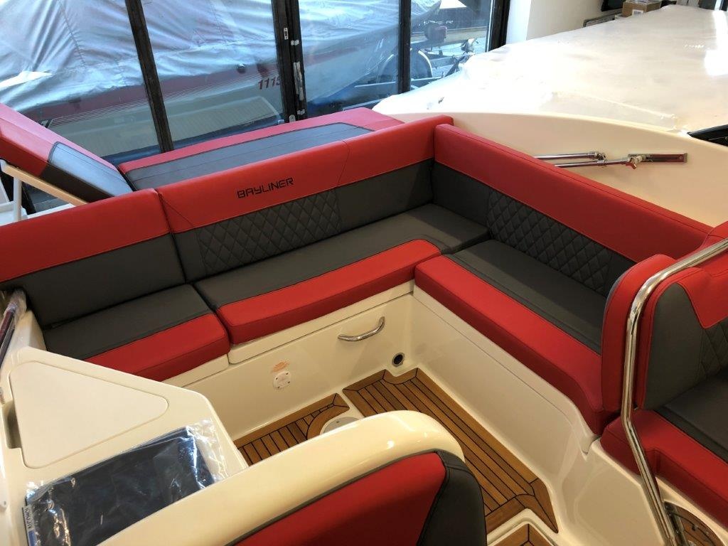 BAYLINER 742 Cuddy + MERCRUISER 6,2l V8 MPI DTS 350ps BRAVO - 5