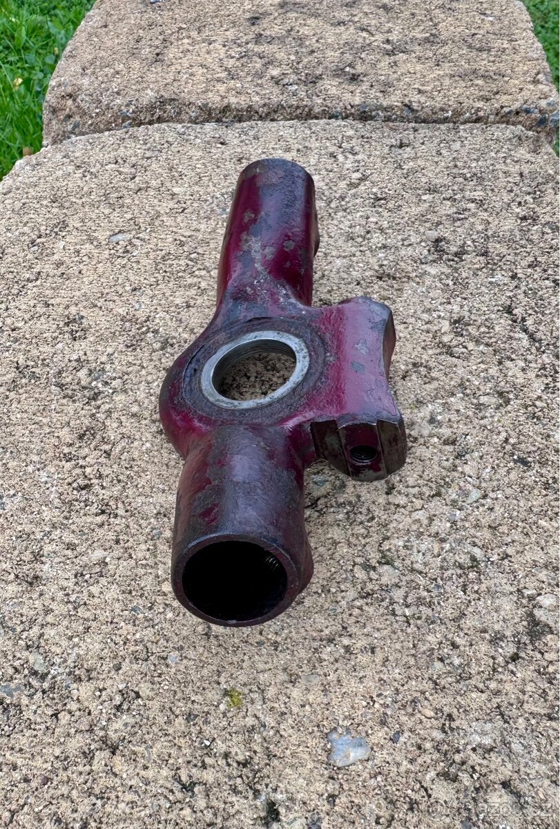 Jawa 250 350 perak, Ogar 350 - krk a držák řídítek - 5