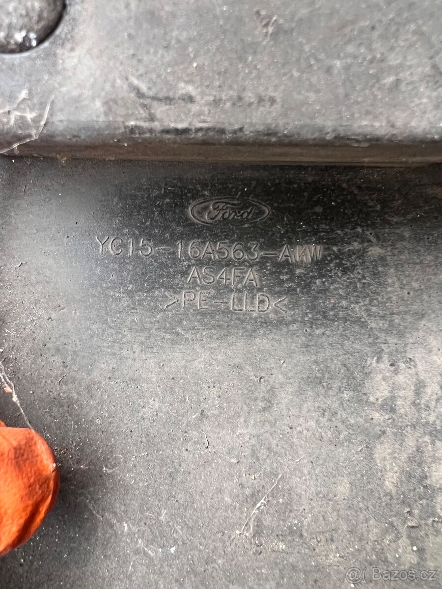 Predni zasterky Ford Transit 2000-2013 - 5