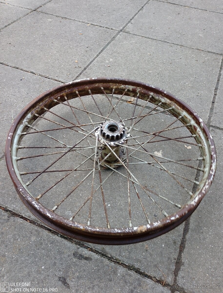 Jawa čz. Kola na péráka,cena za obě - 5