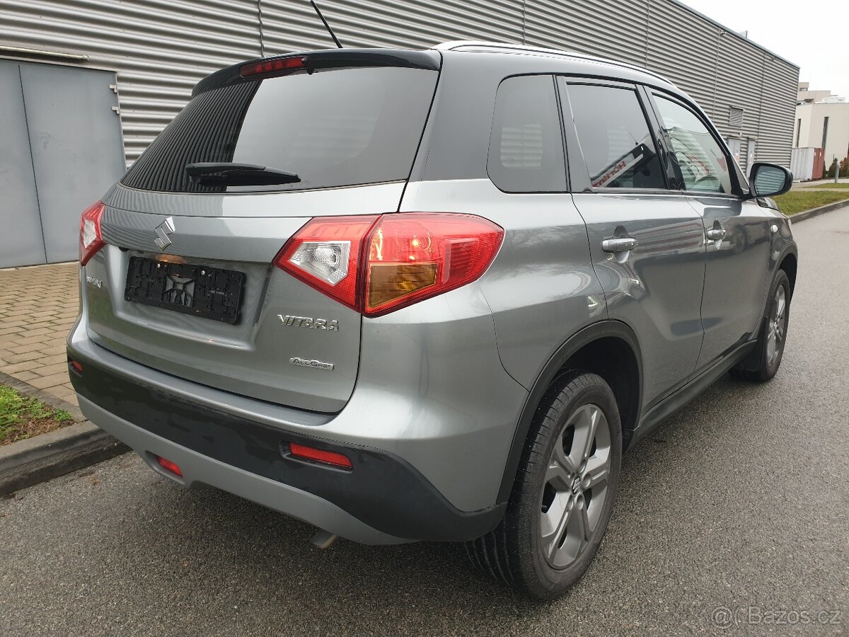 Suzuki Vitara 4x4 1.6i 88KW NAVI KAMERA Servis SUZUKI - 5