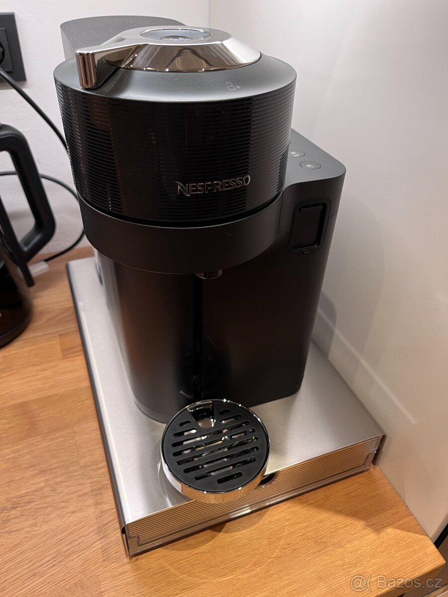 ☕ Nespresso Vertuo Gran Lattissima + originální zásobník - 5