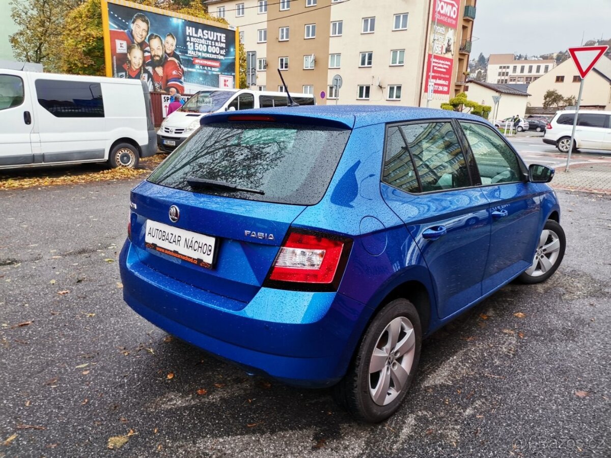 Škoda Fabia 1.2TSi 66kw Ambiente AC PDC - 5