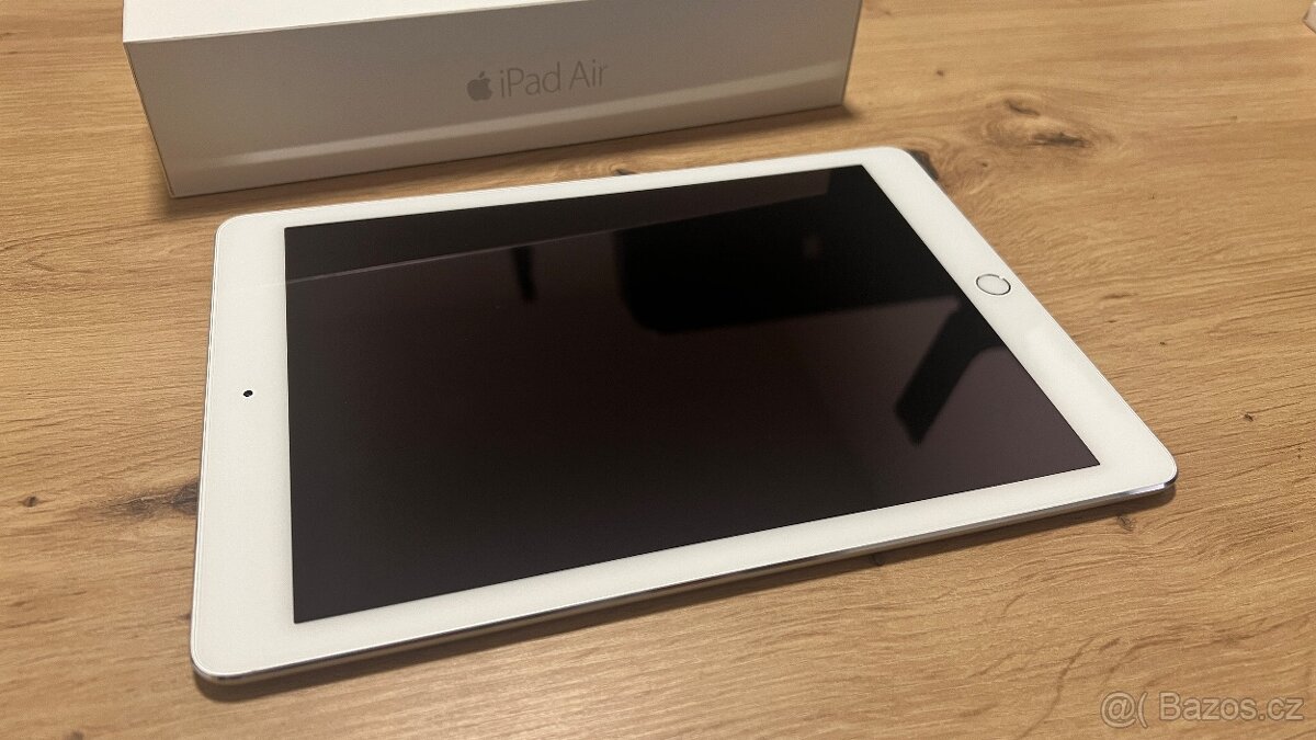 Apple iPad Air 2 128GB, příslušenství, 1990Kč - 5