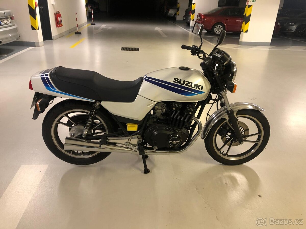 Suzuki GSX 400 E - 5