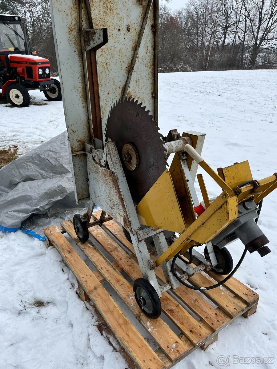 Cirkulárka s kolébkou Narex typ HVP 60 - 5