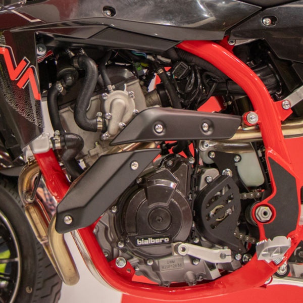 SWM Motard SM125R