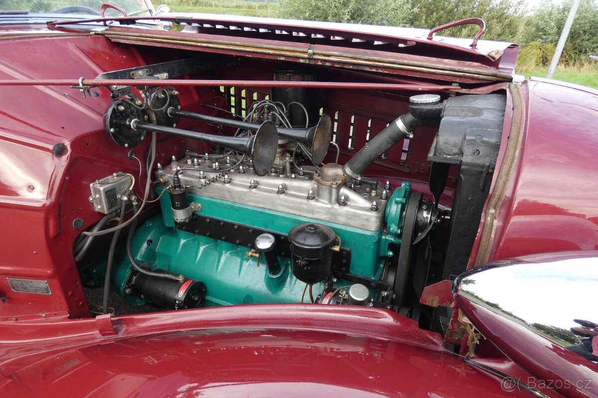 1935 Auburn 851 Convertible Sedan - 5