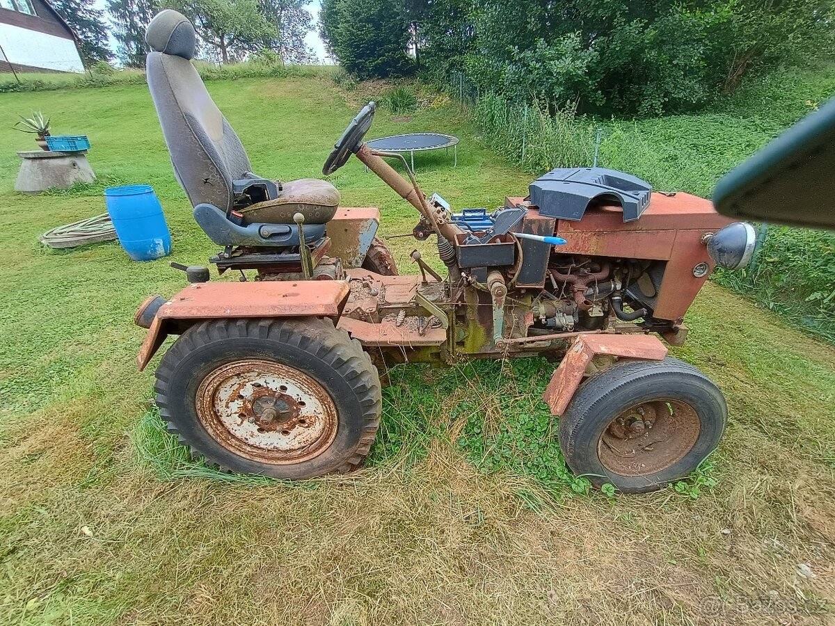 Traktor malotraktor traktůrek - 5