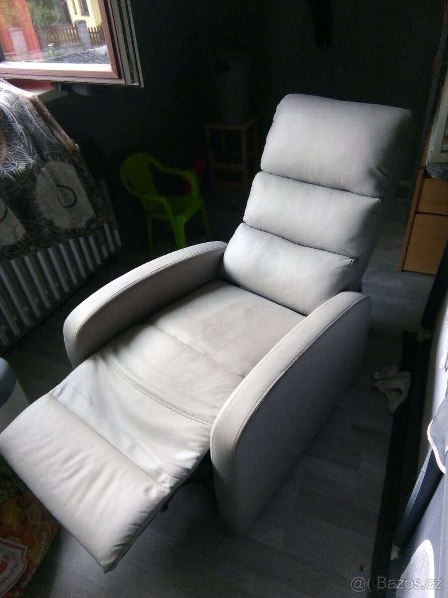 Polohovatelné/relaxační TV křeslo 70x80 + polštáře - 5