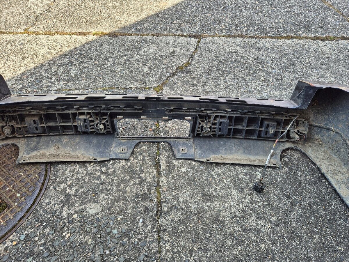 Zadní nárazník Range Rover Sport L320 - 5