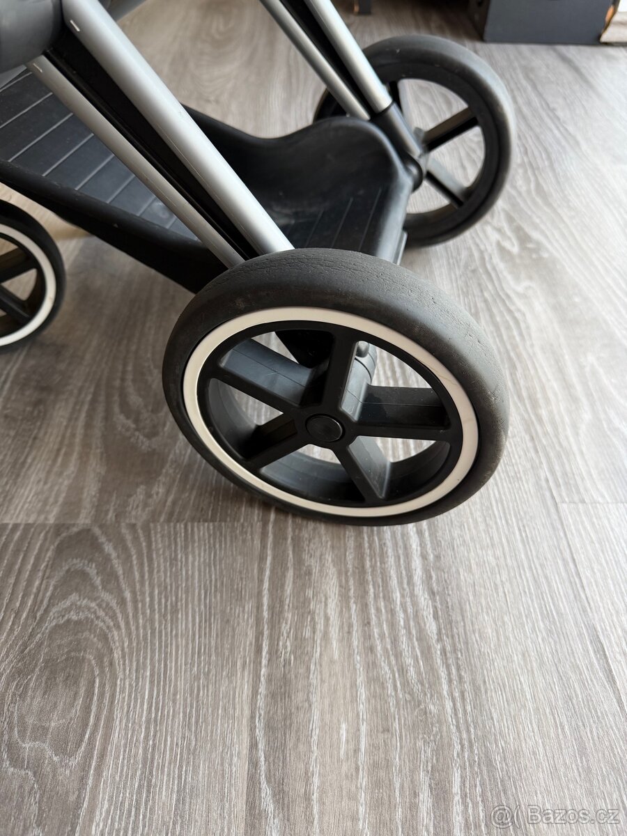 Kočárek pro panenky Cybex - 5