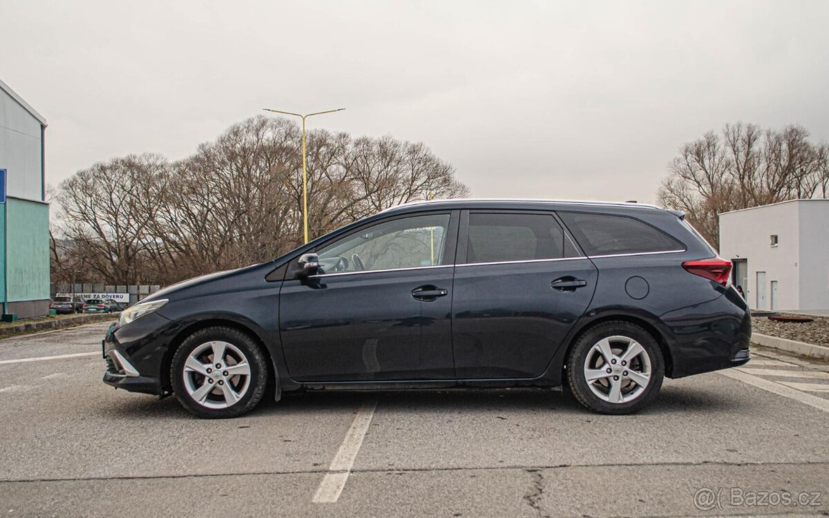 Toyota Auris 1.6i Automat LPG - 5