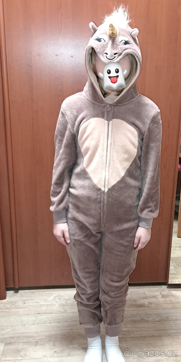 Holka MIX, vel. 134 - 5