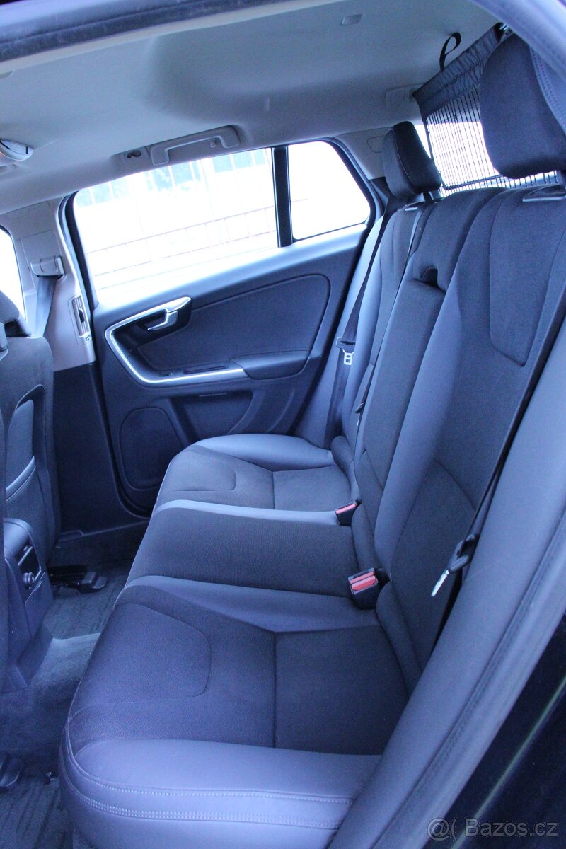 Volvo V60 2.0L 120KW - 5