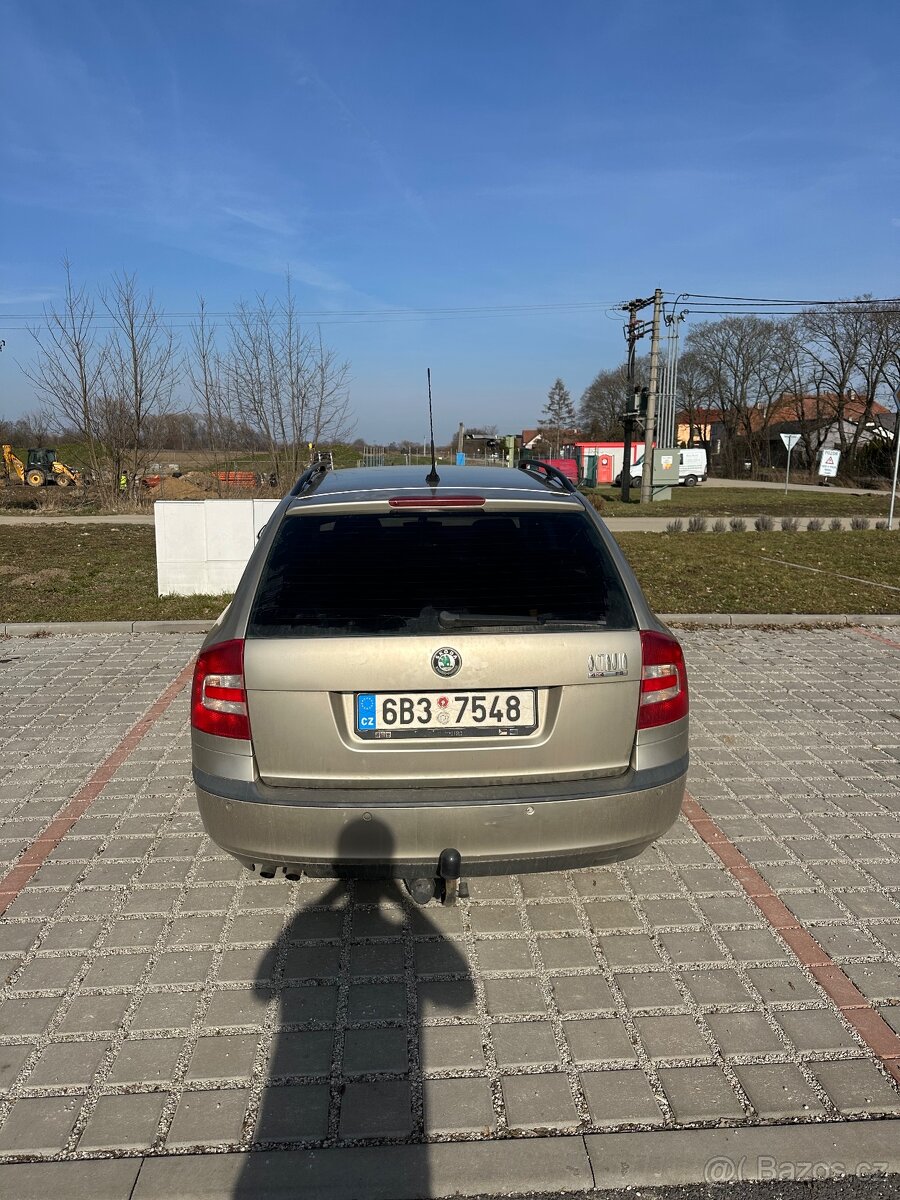 Skoda octavia II 2fsi 4x4 110kw - 5