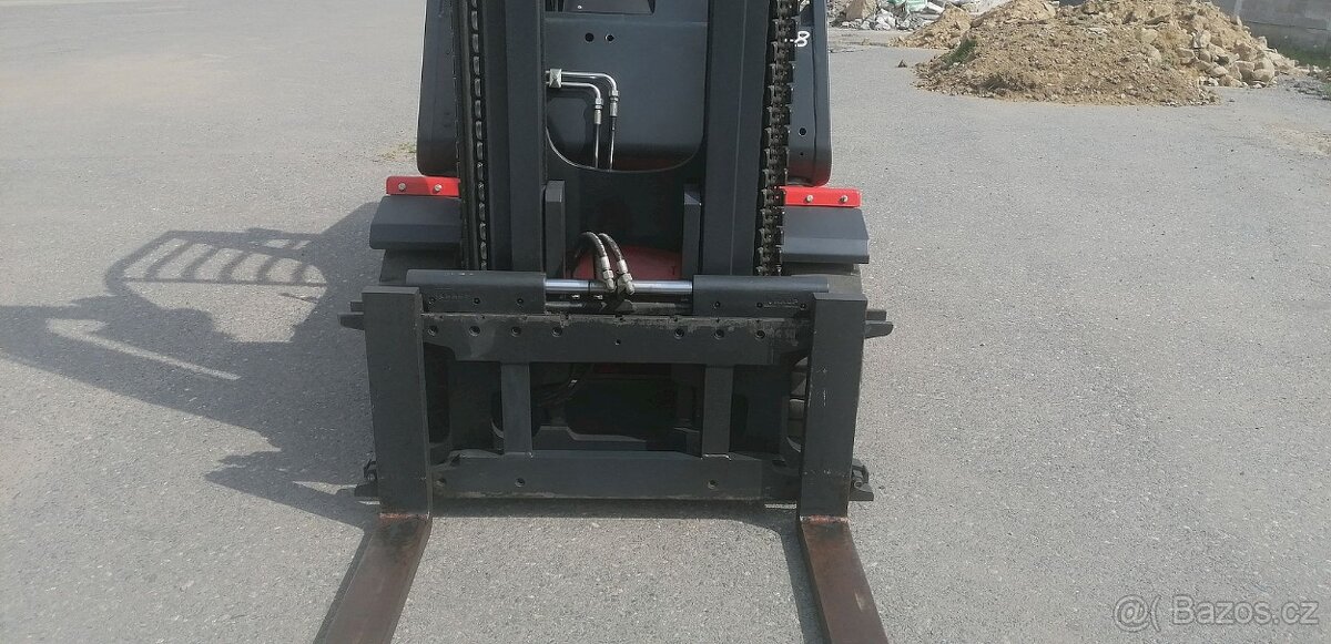 LINDE E48P AKU boční posuv - 5
