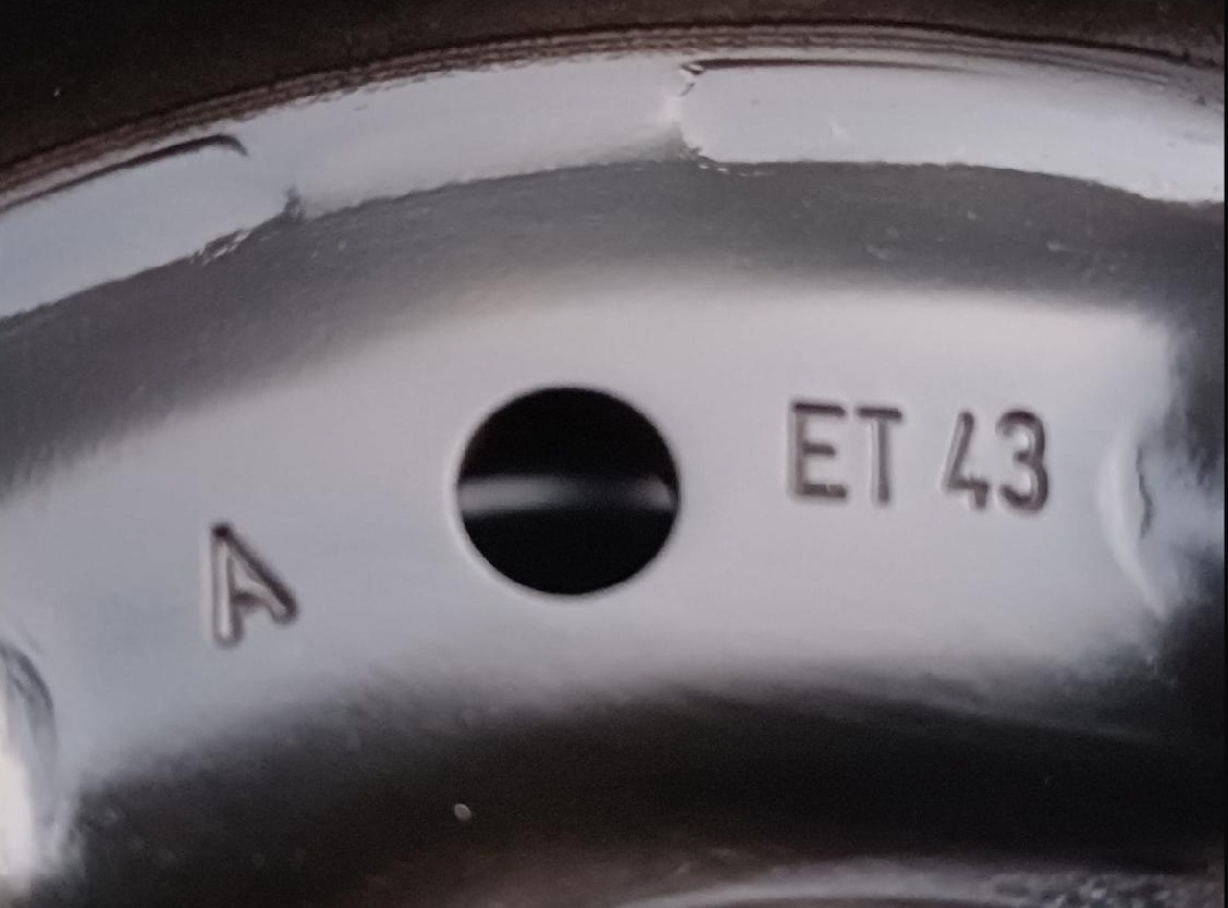 Plechové disky sada - originál VW Škoda 5x112 6Jx15 ET43 - 5