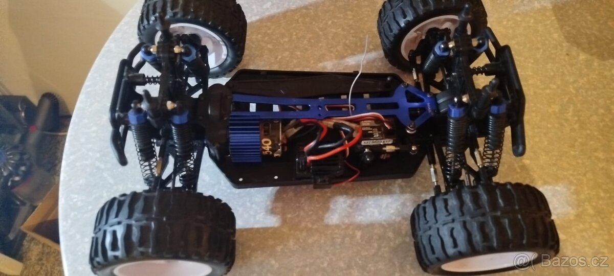 RC MONSTER TRUCK HIMOTO 1:10 (4WD) – Projekt s upgrady a nov - 5