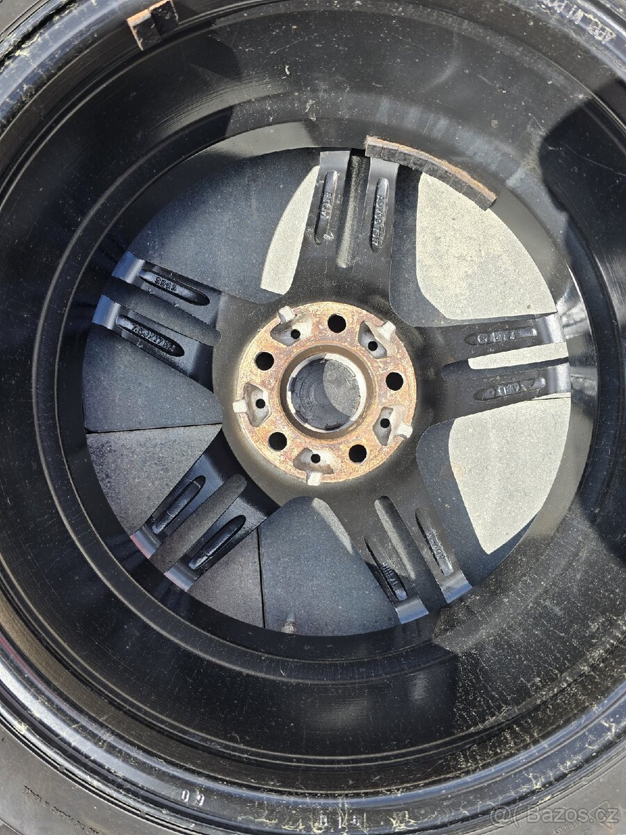 235 55 r17 zimní 7.5mm Ford Kuga senzory - 5