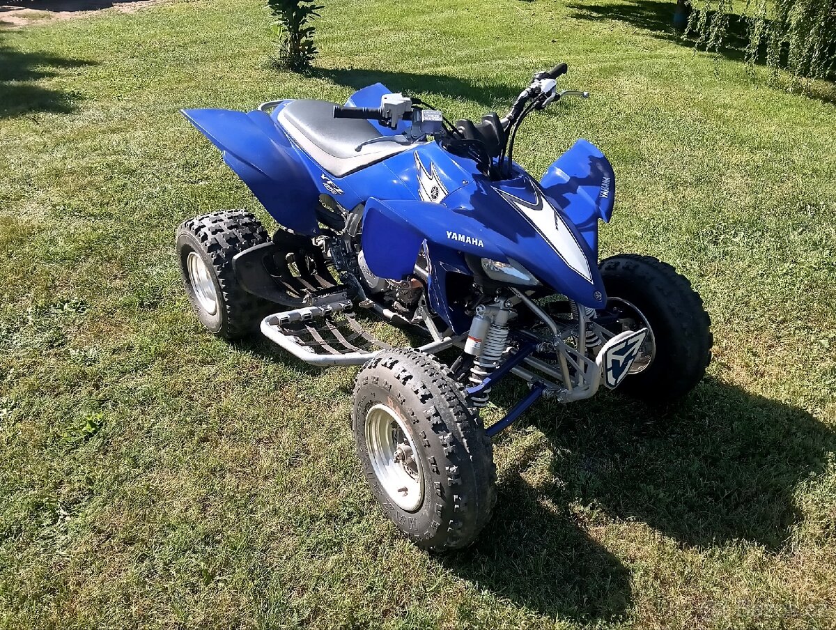 Čtyřkolka Yamaha YFZ 450 - 5