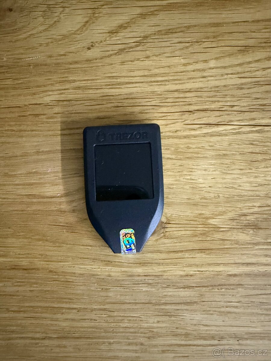 Trezor Model T Kryptopeněženka - 5