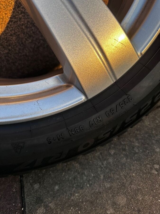 kola mercedes r17 225/50 - 5