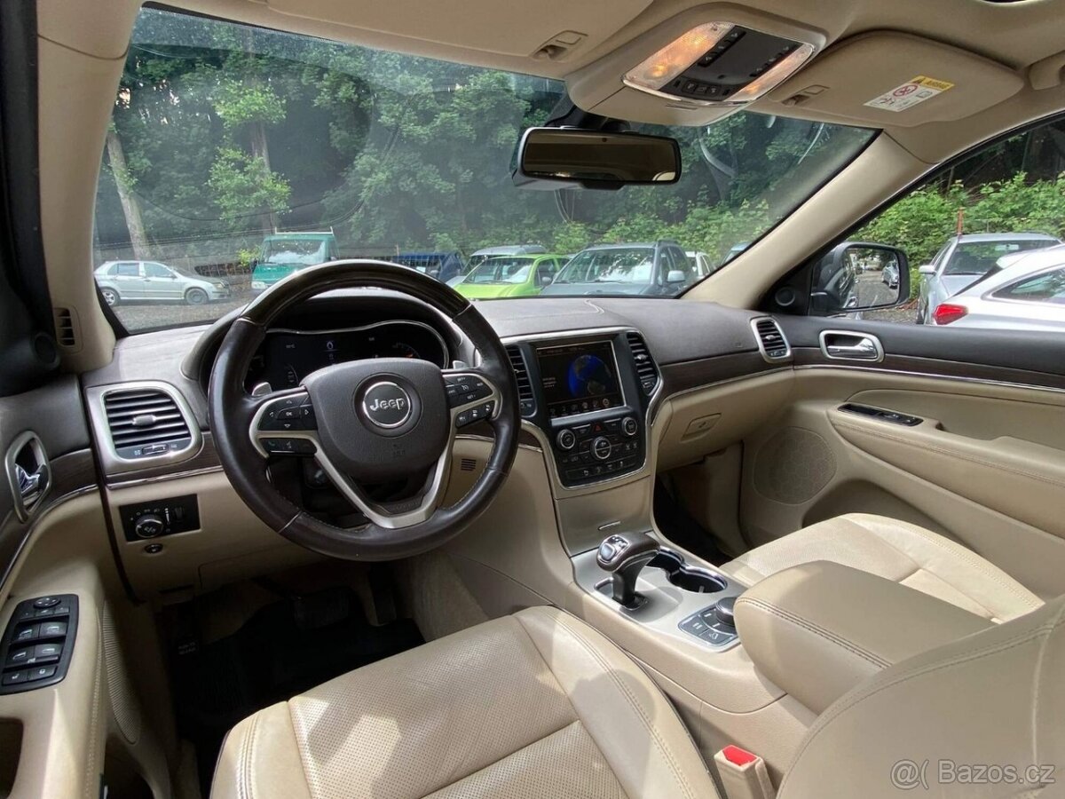 Jeep Grand Cherokee 3.0 CRD V6 4X4 Overland tažné 3,5t 2015
