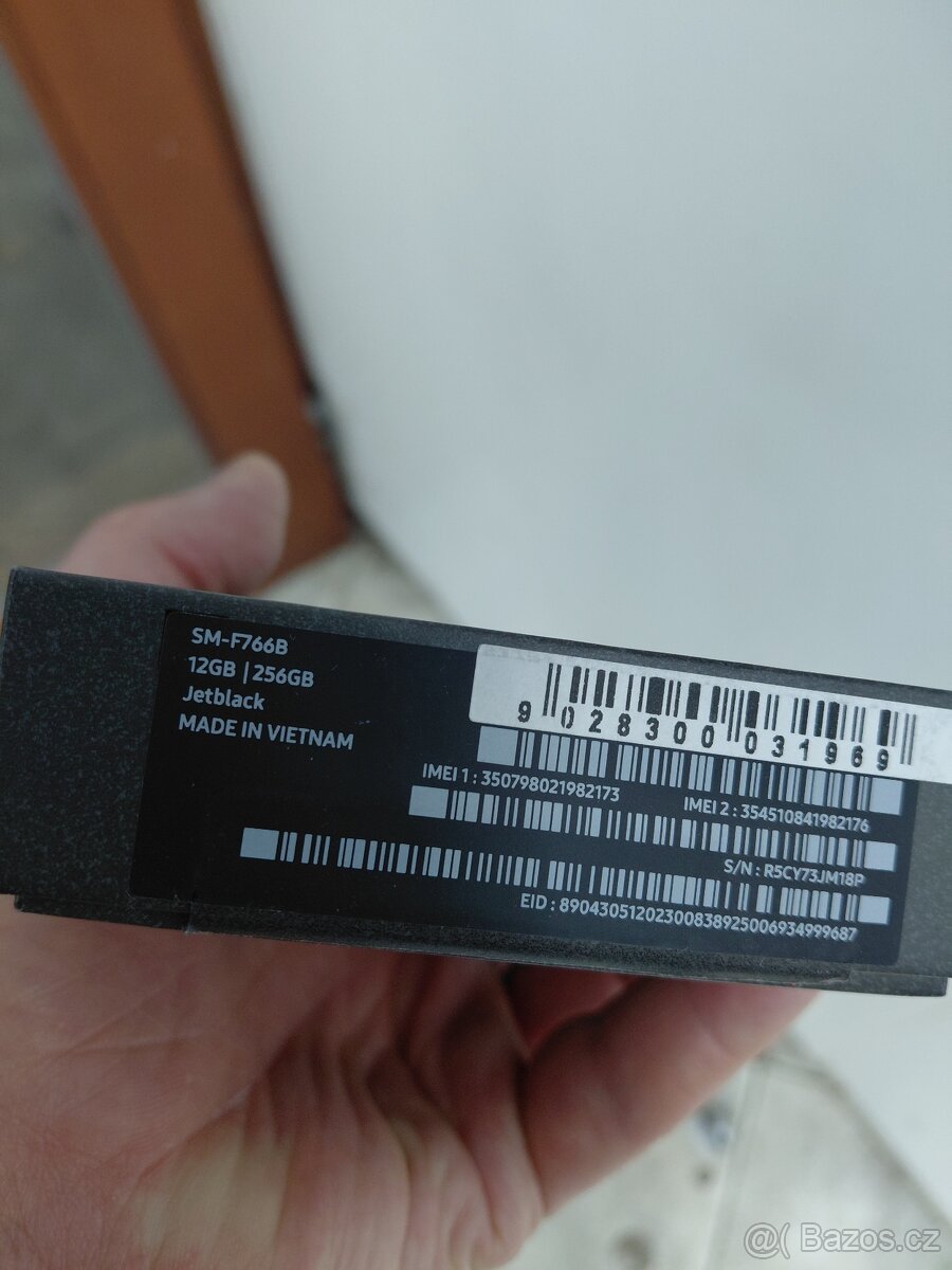 Samsung Galaxy Z Flip 7 5G - 5