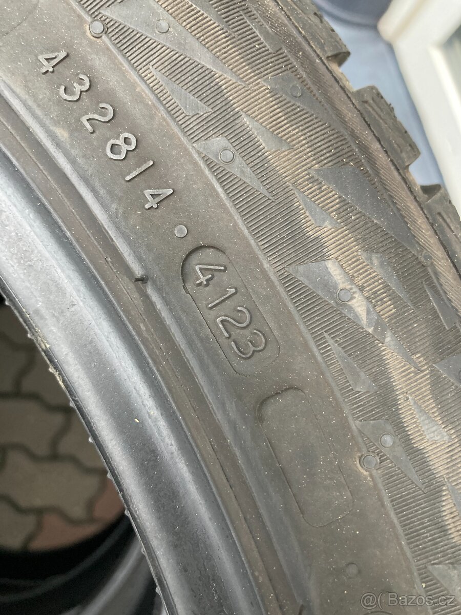 Sada zimních pneumatik Nokian 285/40/21, 8 mm - 5