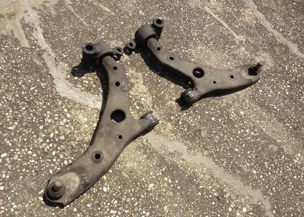 Mazda 3 BN BM 2013 - stabilizator rameno zamok senzor kryt - 5