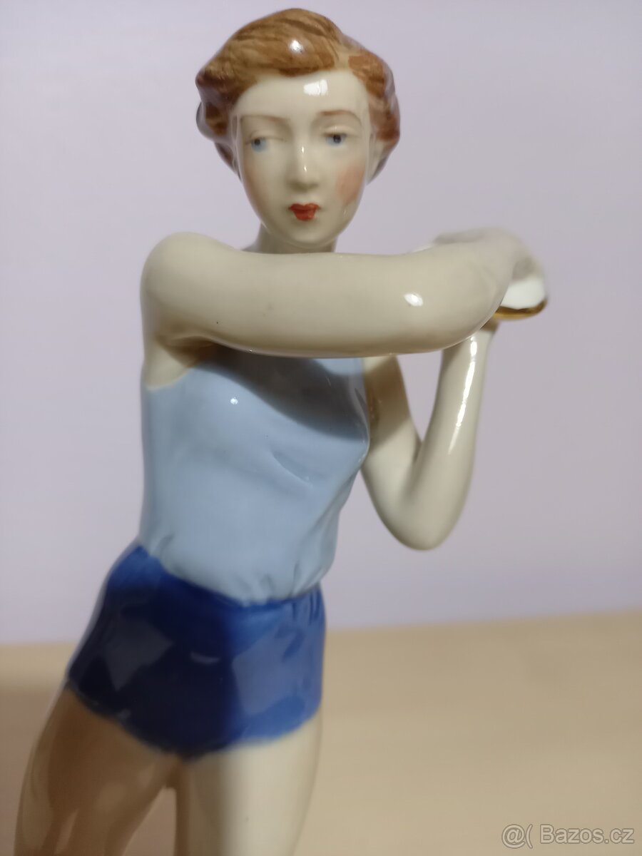 Soska Roysl dux zena s diskom - 5